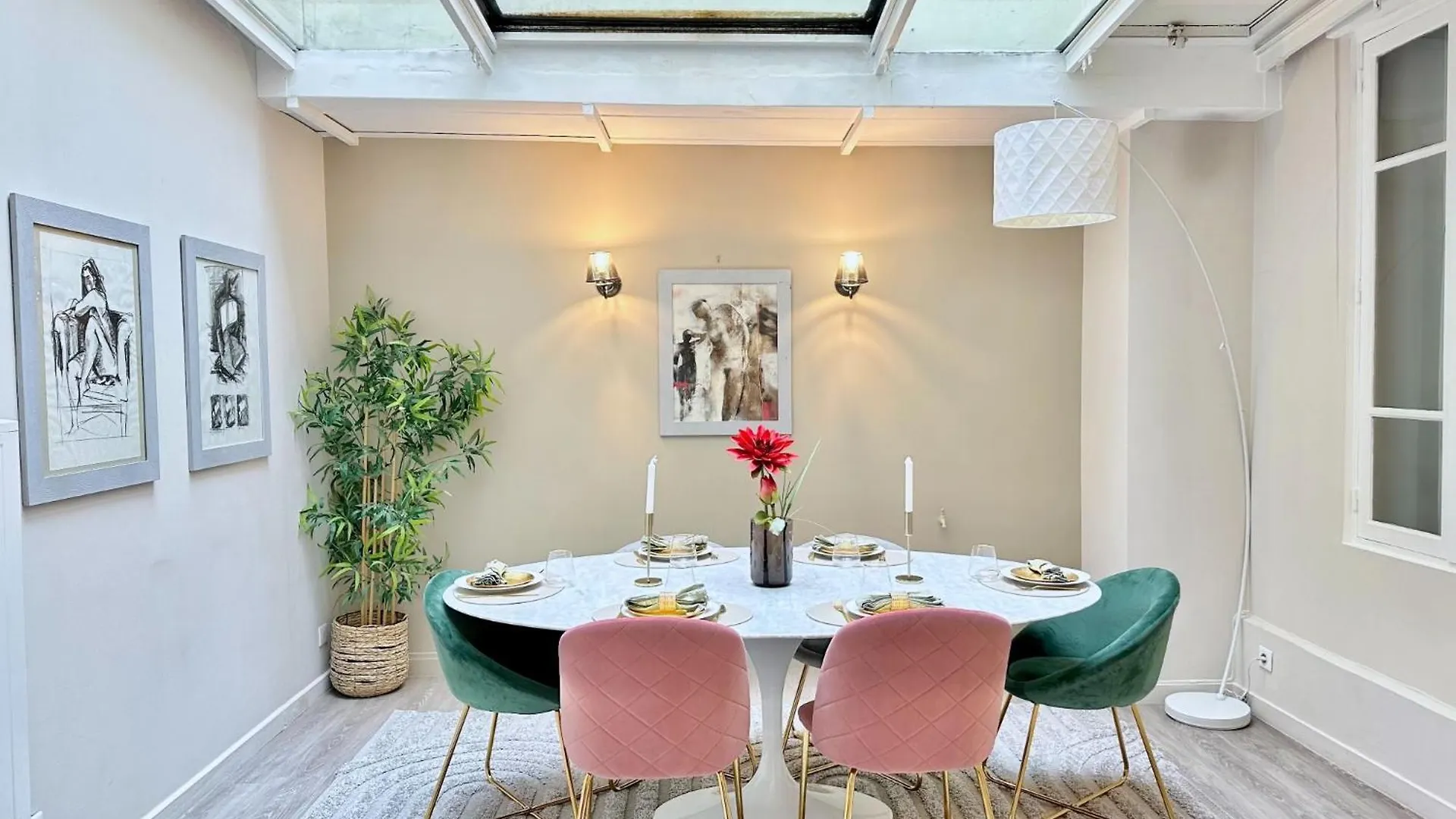 Luxurious Flat In Saint-germain-des-pres